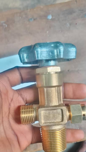 CO₂ Gas Cylinder Valve