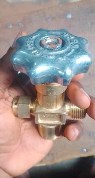 CO₂ Gas Cylinder Valve