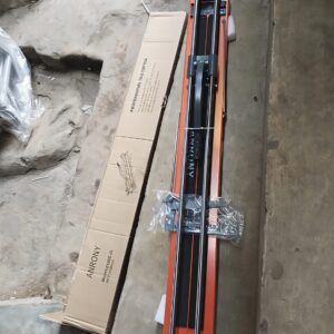 A 1200mm Tile Cutting Machine