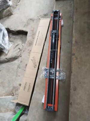 A 1200mm Tile Cutting Machine