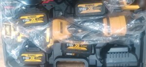 Dewalt 4-in-1 Cordless Power Tool Combo Kit